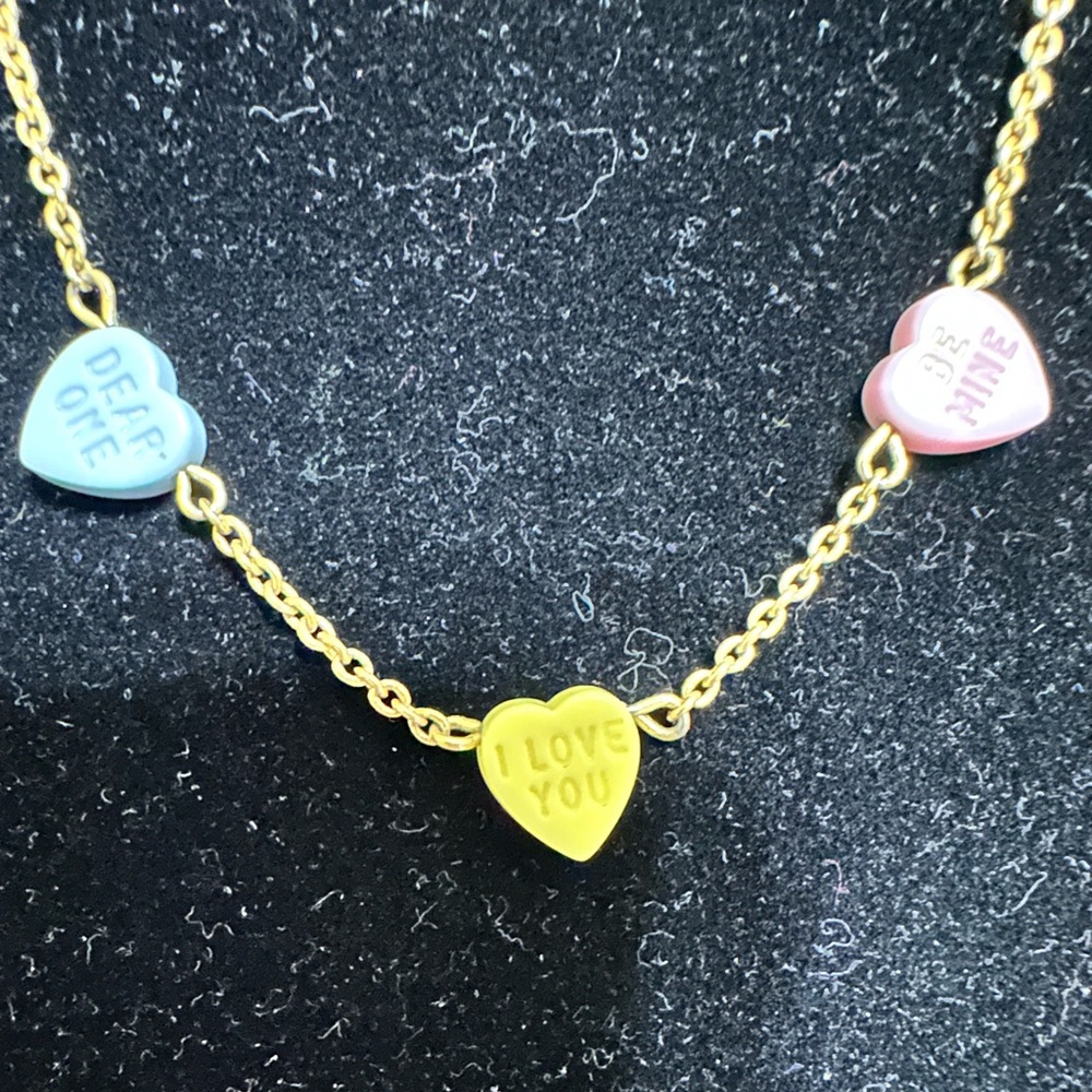 VTG AVON CONVERSATION HEARTS NECKLACE VALENTINES DAY! RARE. 15” from tip to tip - Picture 8 of 10